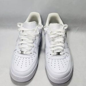 White Air Force 1 Low